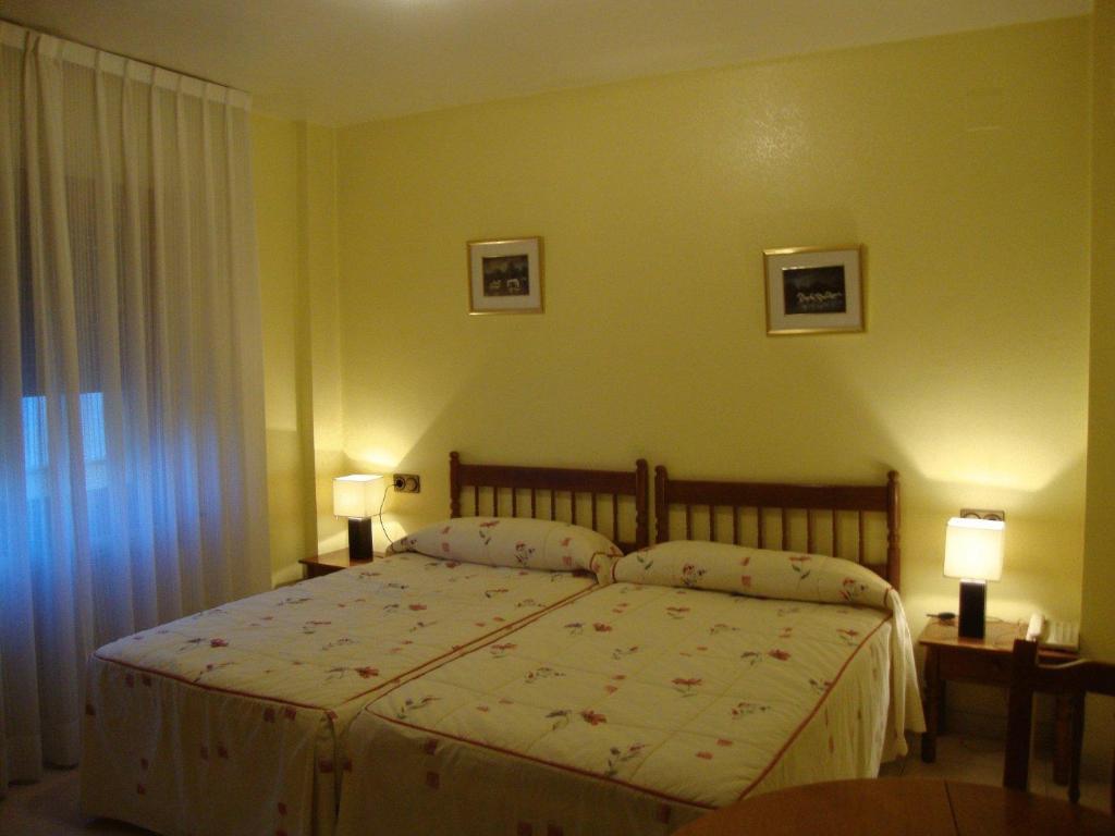 Hostal El Vegano Hotell Utiel Rom bilde